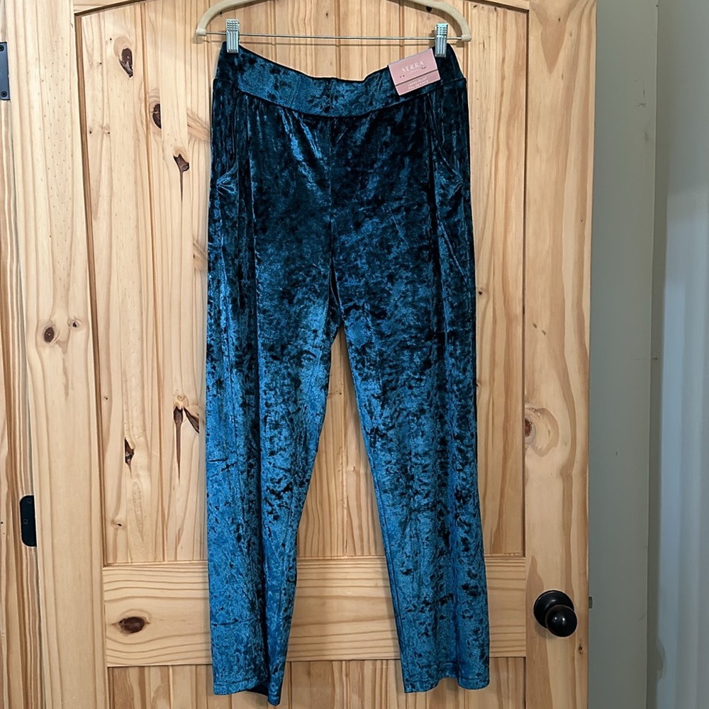 Serra Teal Crushed Velvet Pants Size Large NWT